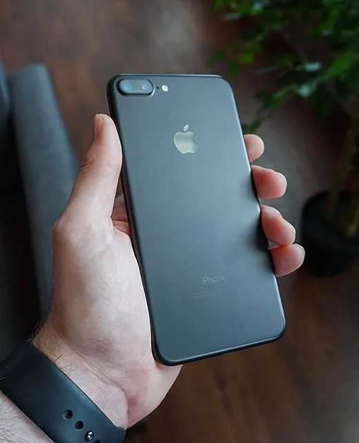 Smartphone in der Hand
